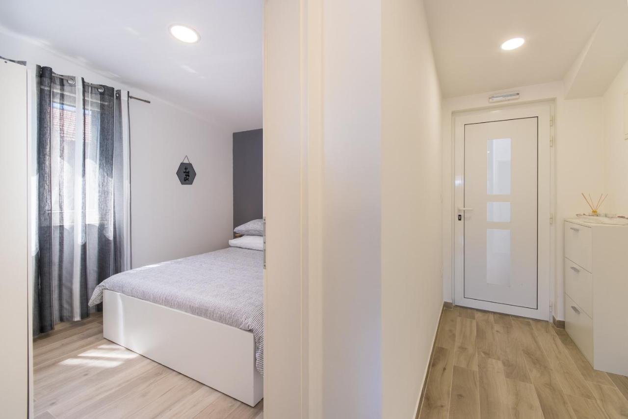 Apartment Finta Rogotin Екстериор снимка