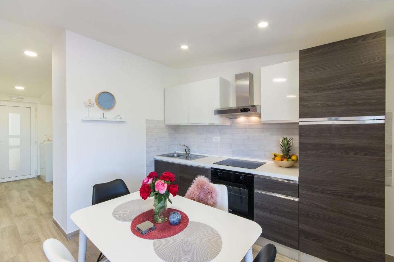 Apartment Finta Rogotin Екстериор снимка